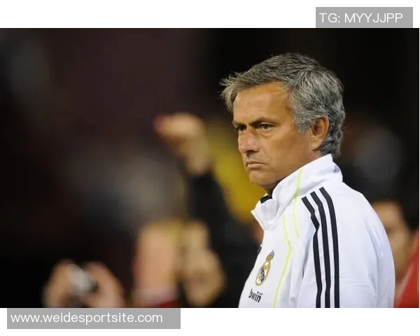 穆里尼奥回忆皇马时期称全胜阿贾克斯因有C罗本泽马伊瓜因助力 穆里尼奥回忆皇马时期称全胜阿贾克斯因有C罗本泽马伊瓜因助力