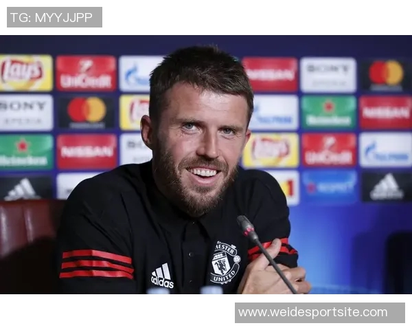 约克质疑沃顿是否能胜任曼联中场角色建议让卡里克复出助力球队 约克质疑沃顿是否能胜任曼联中场角色建议让卡里克复出助力球队