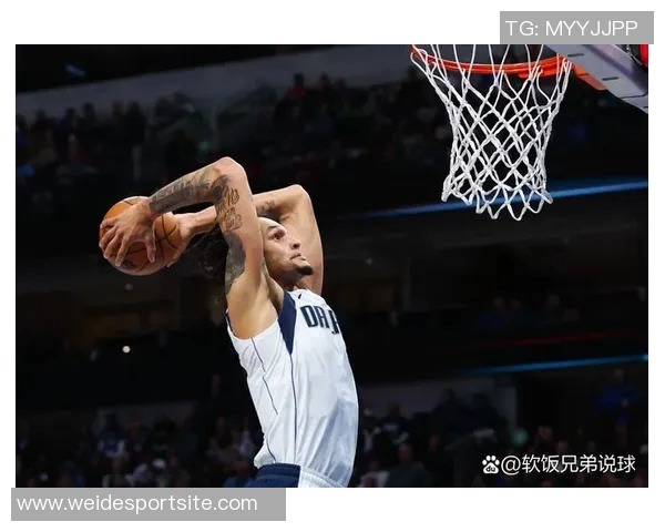 新秀中锋奎因表现起伏10投仅3中贡献9分8篮板3助攻2盖帽2失误