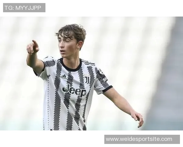 赫伊森以20岁223天的年龄成为西甲历史上最年轻进球后卫